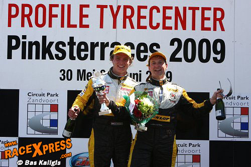 Podium Alexander Keijzers en Addie vd Ven
